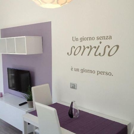 טיראנו Appartamento Elisa 50M Trenino Rosso מראה חיצוני תמונה