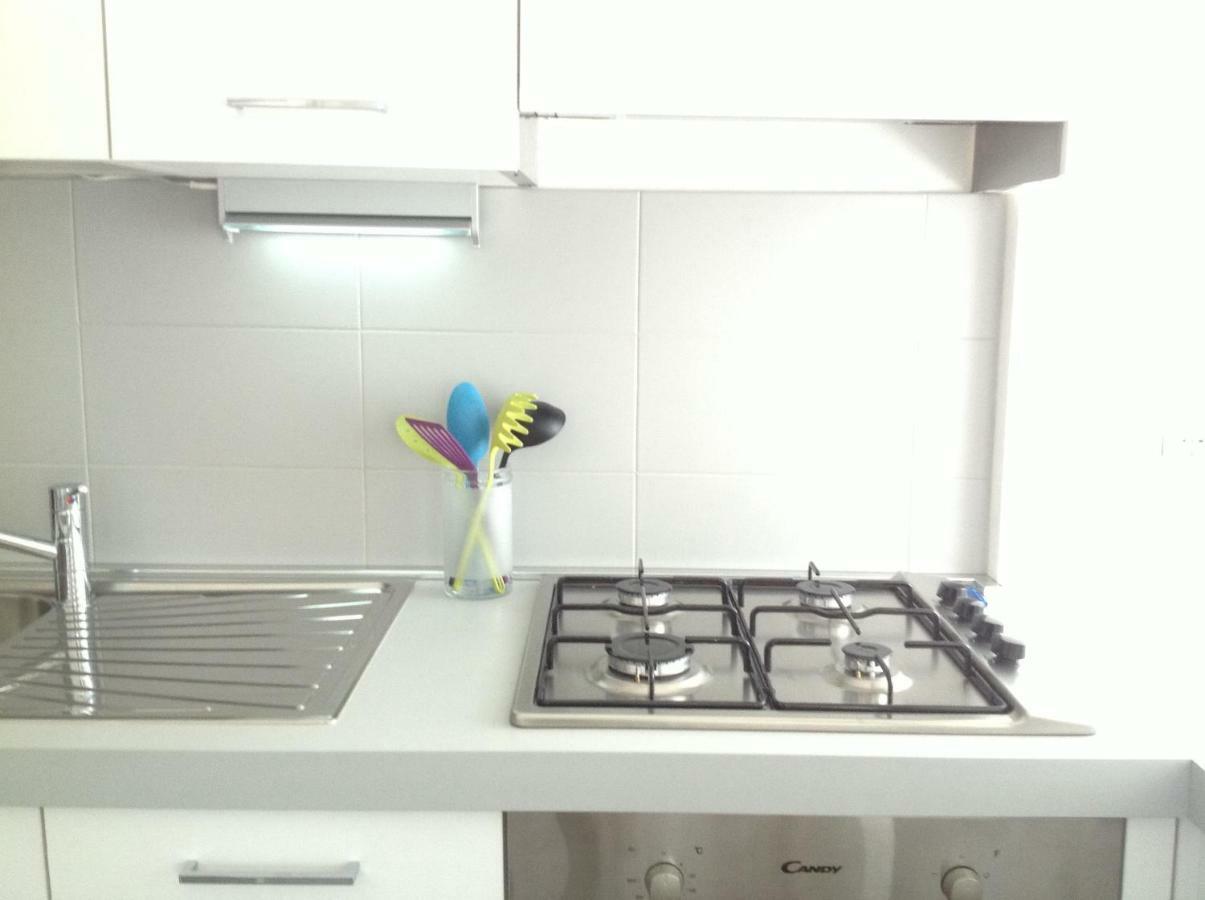 טיראנו Appartamento Elisa 50M Trenino Rosso מראה חיצוני תמונה